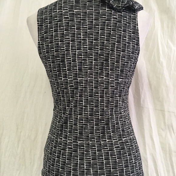 Kenneth Cole V Neck Top Blouse Sleeveless M Nylon - Picture 5 of 8